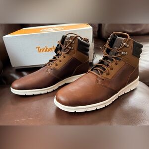 Timberland Men's Brown Leather Graydon Sneaker Boot size 10. Brand new in box